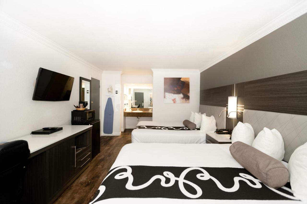 Rodeway Inn San Jose Hwy-101 Tully Rd Exit المظهر الخارجي الصورة