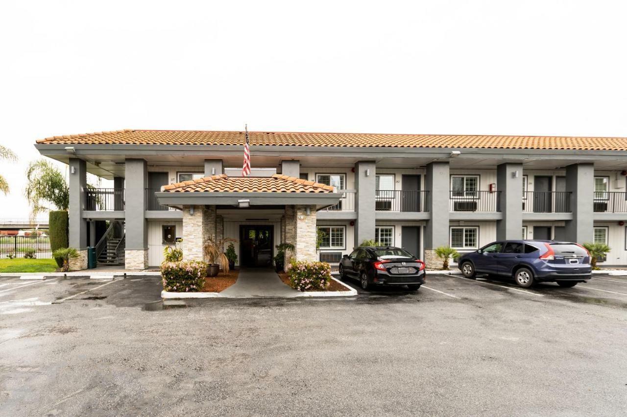 Rodeway Inn San Jose Hwy-101 Tully Rd Exit المظهر الخارجي الصورة